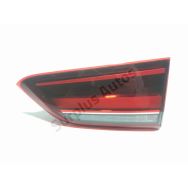 Feu arrière intérieur droit