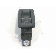 Commande leve-vitre arriere droit