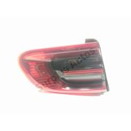 Feu arrière intérieur gauche