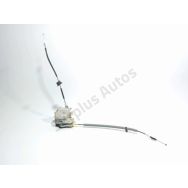 Serrure de porte avant droite