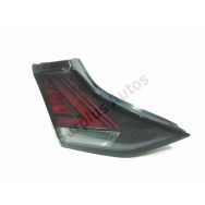 Feu arrière intérieur gauche