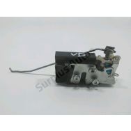 Serrure de porte avant droite