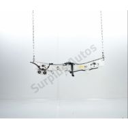 Traverse superieure armature avant