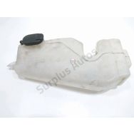 Reservoir de lave glace avant