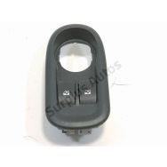 Commande lève-vitre avant gauche