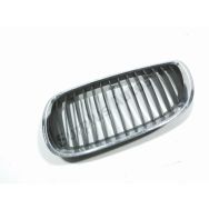 Grille de calandre gauche