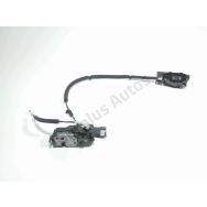 Serrure de porte avant droite