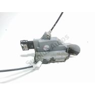 Serrure de porte avant gauche