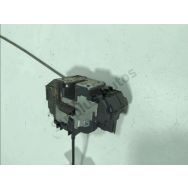 Serrure de porte avant droite