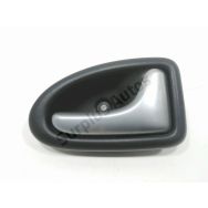 Poignee interieure porte avant droite