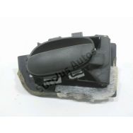 Poignee interieure porte avant droite