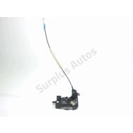 Serrure de porte avant droite