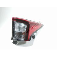 Feu arrière droit