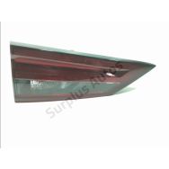 Feu arrière intérieur gauche