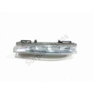 Feu diurne avant gauche