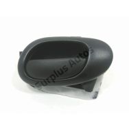 Poignee interieure porte avant droite