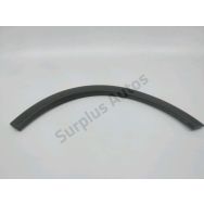 Elargisseur d'aile avant droite