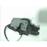 Serrure de porte avant gauche