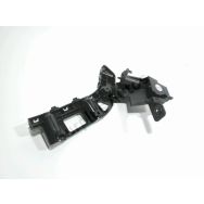 Support droit de pare-choc arrière