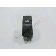 Commande leve-vitre avant droit