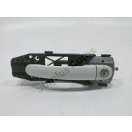 Poignee exterieure avant gauche