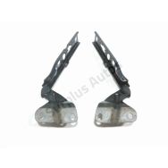 Jeu de charnières de capot