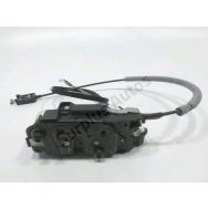 Serrure de porte avant droite