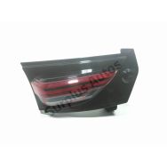 Feu arrière intérieur gauche