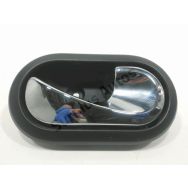 Poignee interieure porte avant droite