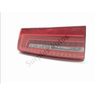 Feu arrière intérieur gauche