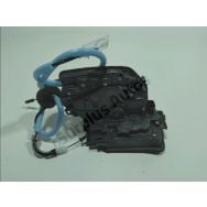 Serrure de porte avant gauche