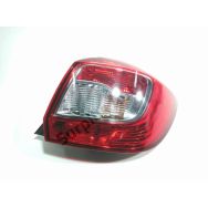 Feu arriere droit