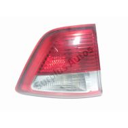 Feu arrière intérieur gauche