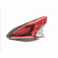 Feu arrière droit