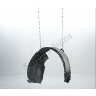 Pare-boue avant gauche