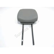 Appui tête avant droit