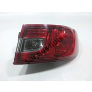 Feu arriere droit