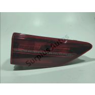 Feu arrière intérieur gauche