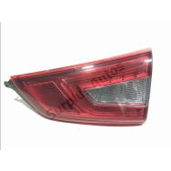 Feu arrière intérieur droit
