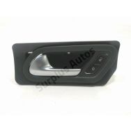 Poignee interieure porte avant gauche