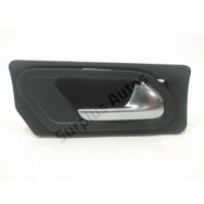 Poignee interieure porte avant droite