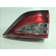 Feu arrière intérieur gauche