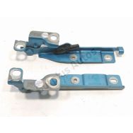 Jeu de charnieres de capot