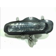 Feu diurne avant gauche