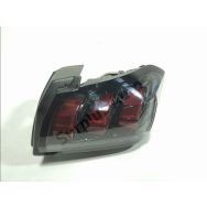 Feu arriere droit