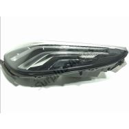 Feu diurne avant gauche