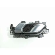 Poignée intérieure porte avant gauche