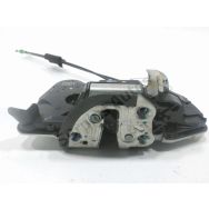 Serrure de porte avant droite