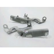 Jeu de charnieres de capot