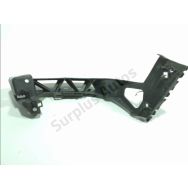 Support droit de pare-choc arrière